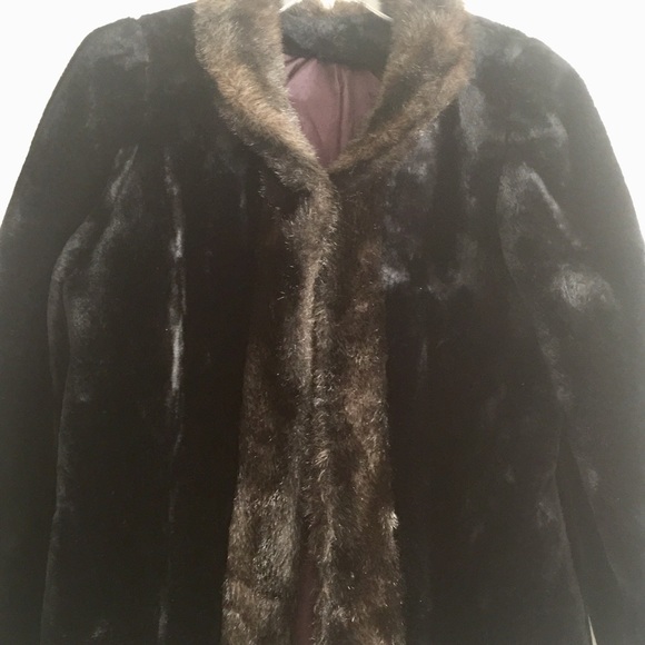 Vintage Mariel Black and Brown Faux Fur Jacket - Picture 4 of 8